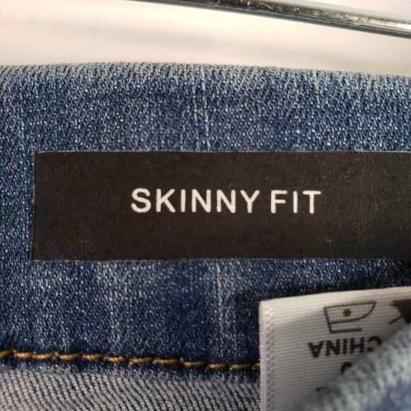 Judy Blue Jeans Women's Size 5/27 Dark Wash Blue Skinny Fit Distressed Stretch - Picture 8 of 11